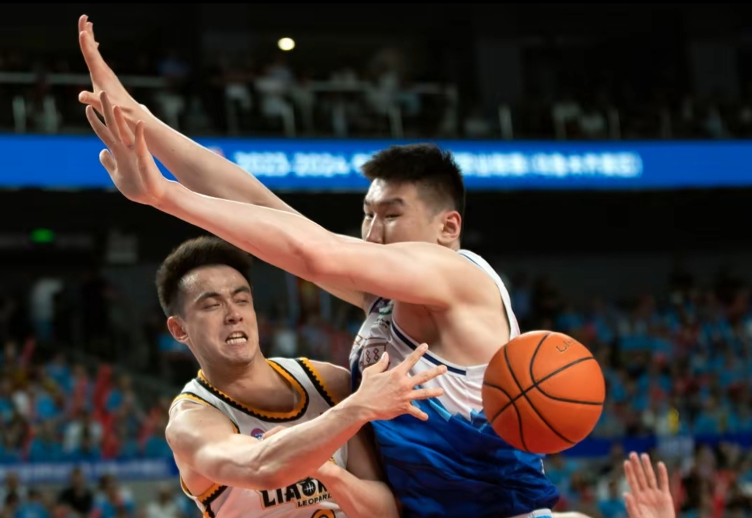 吉林队翻盘山东队,赵继伟状态火热 吉林队翻盘山东队,赵继伟状态火热