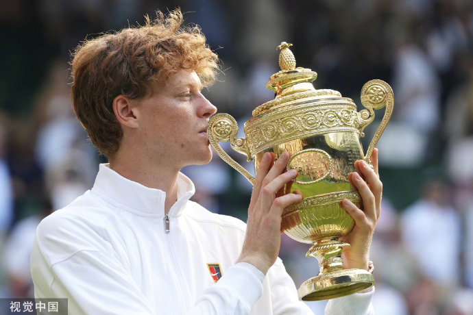 美网险胜戴维斯杯，辛纳统治全场